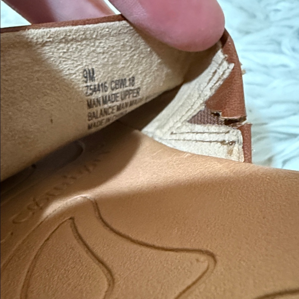 B.O.C Born Eternia Sandal Women's Tan
Brown Open Toe Slides Slip On Z54416 Sz 9 - Picture 7 of 8